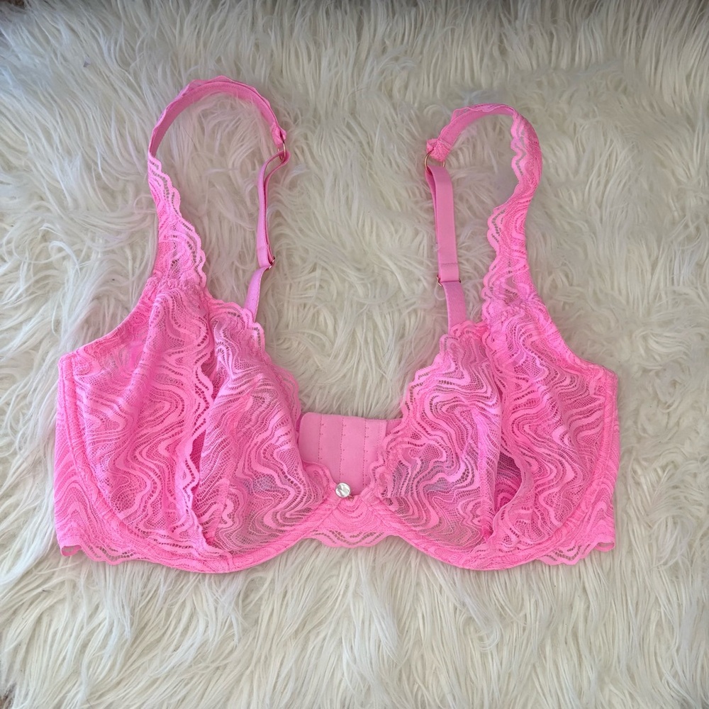 Fenty Lace Underwire Bra - Pink